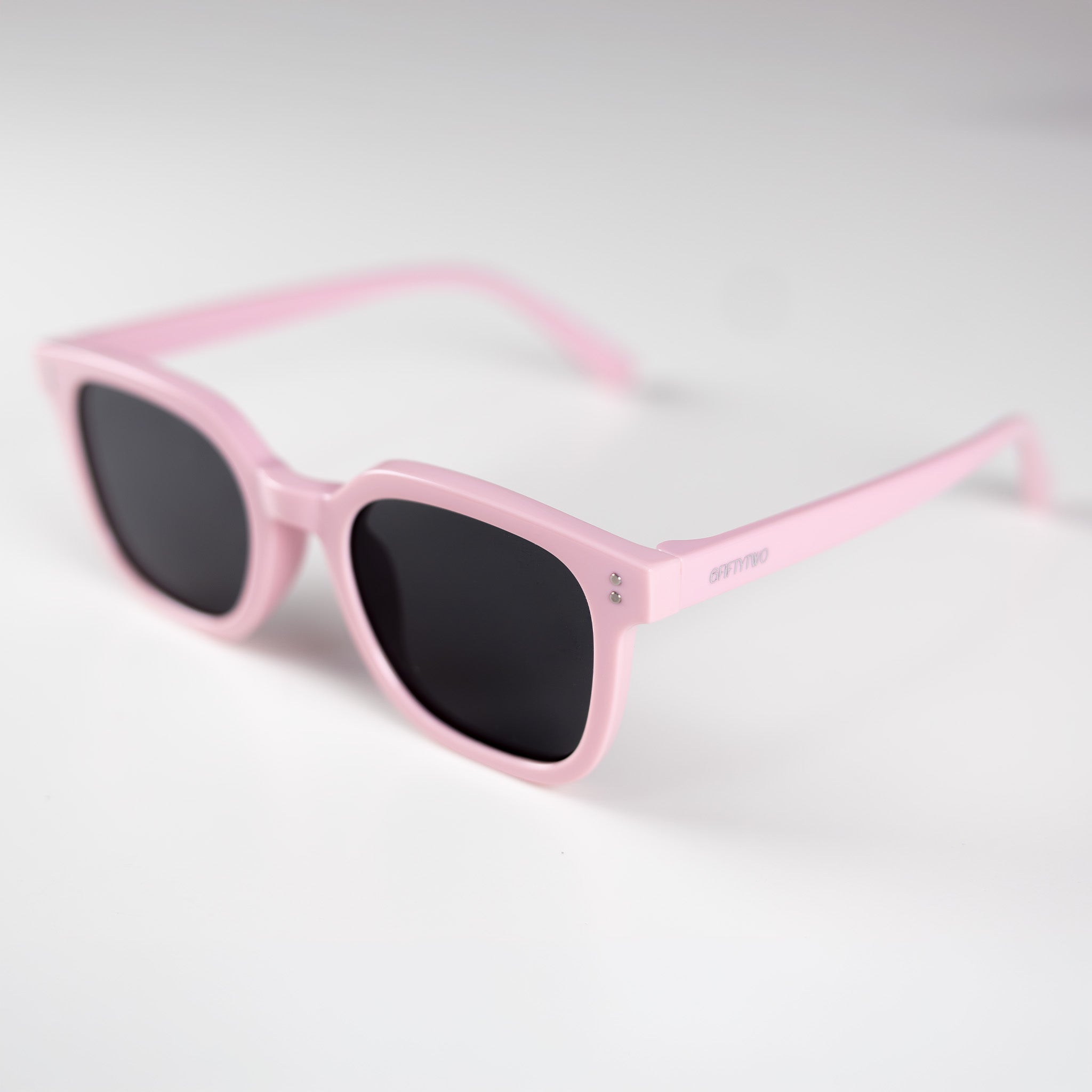 playdate | weekend energy kids sunglasses