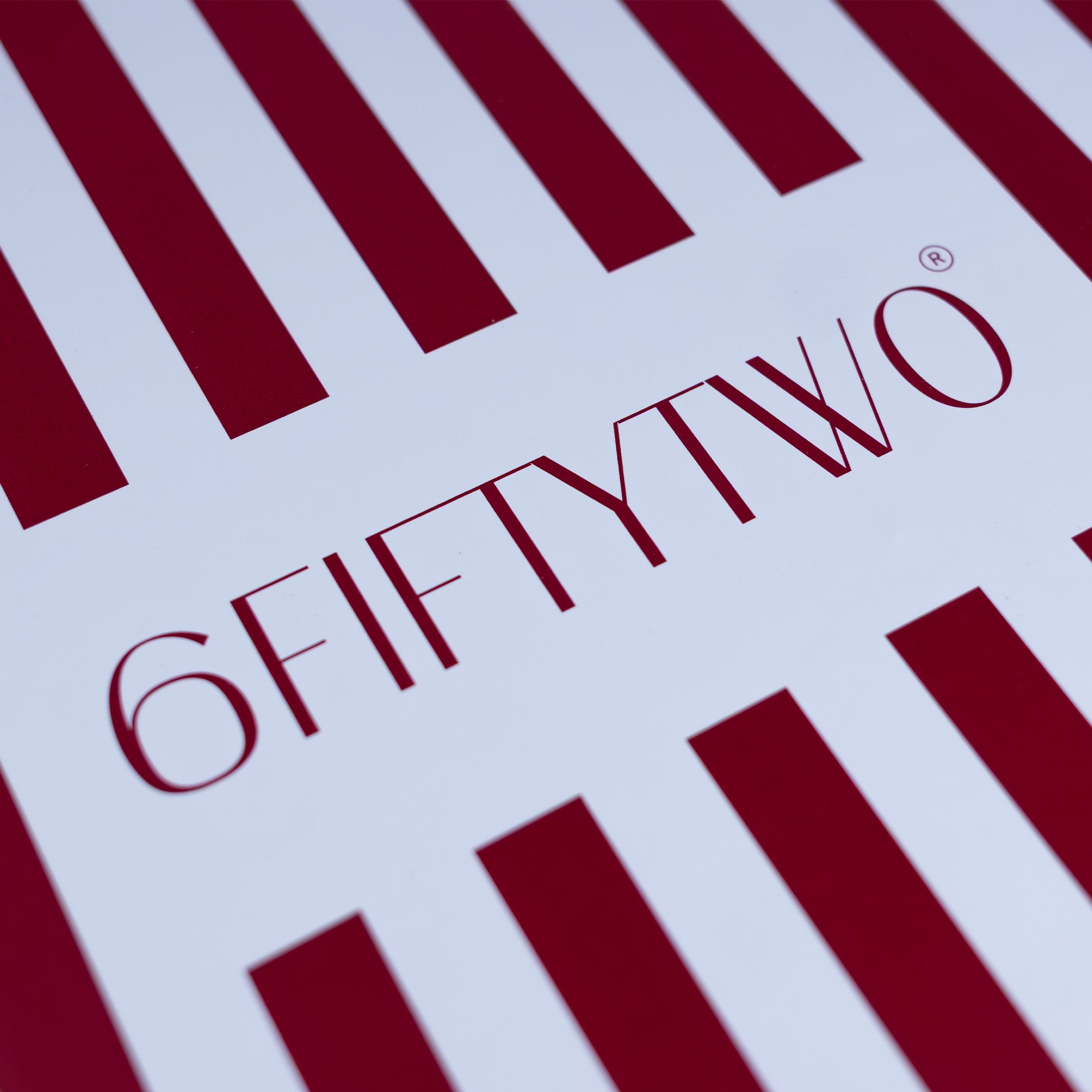 6FIFTYTWO® deluxe gift box