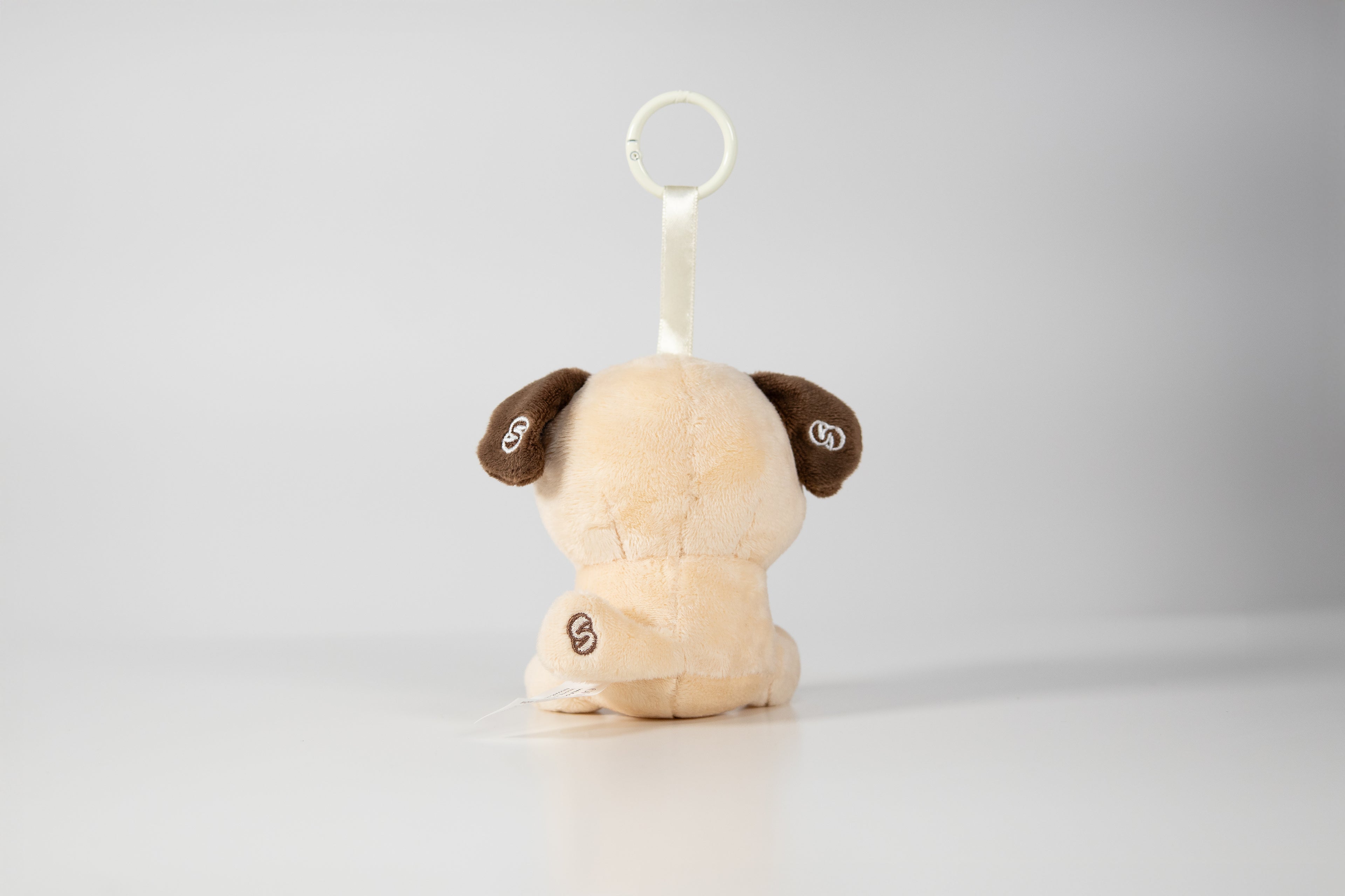 Beaué Plush