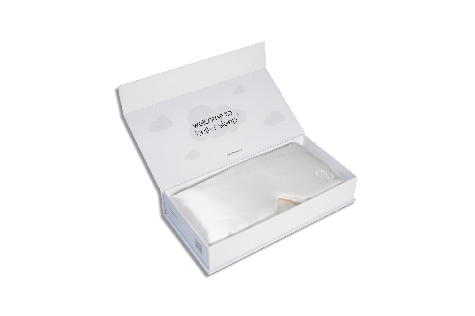 snowy | oversized sleeping mask